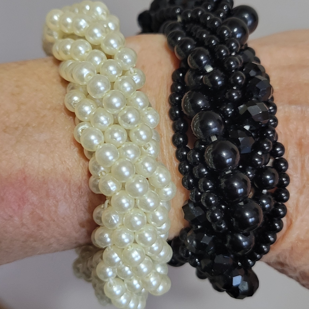 Vintage Beaded Stretch Bracelet Set